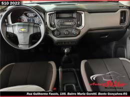 CHEVROLET - S10 - 2021/2022 - Prata - R$ 155.500,00