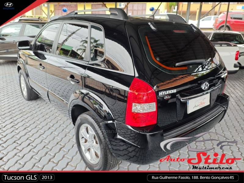 HYUNDAI - TUCSON - 2012/2013 - Preta - R$ 49.900,00