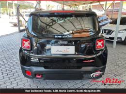 JEEP - RENEGADE - 2015/2016 - Preta - R$ 85.900,00