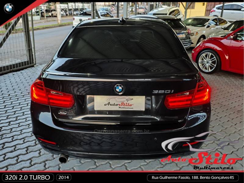 BMW - 320I - 2013/2014 - Preta - R$ 95.500,00