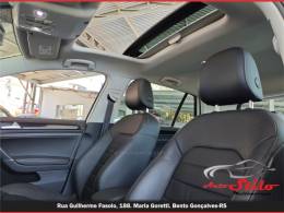 VOLKSWAGEN - GOLF - 2016/2016 - Branca - R$ 97.900,00