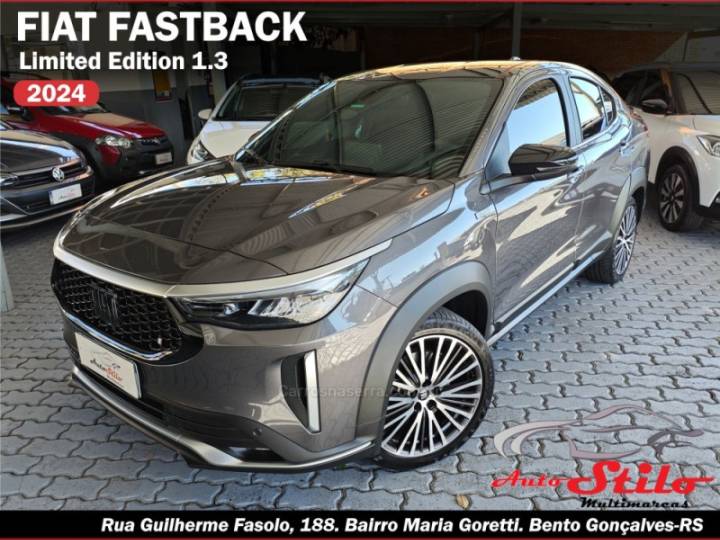 FIAT - FASTBACK - 2023/2024 - Cinza - R$ 138.900,00