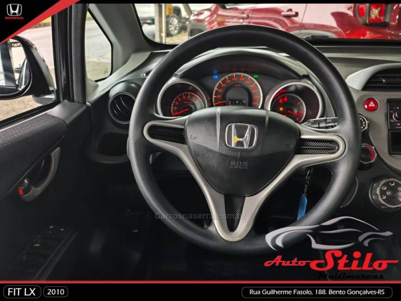 HONDA - FIT - 2010/2010 - Preta - R$ 44.900,00