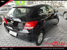 CHEVROLET - ONIX - 2013/2013 - Preta - R$ 41.900,00