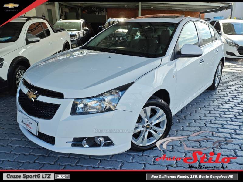 CHEVROLET - CRUZE - 2013/2014 - Branca - R$ 73.900,00