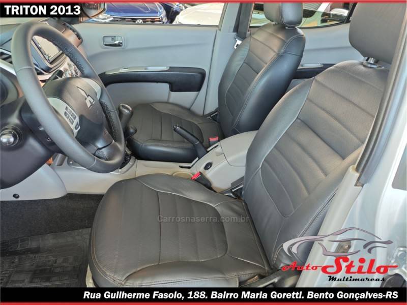 MITSUBISHI - L200 TRITON - 2013/2013 - Prata - R$ 107.900,00