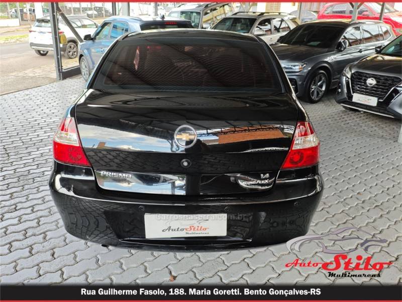 CHEVROLET - PRISMA - 2008/2009 - Preta - R$ 27.900,00