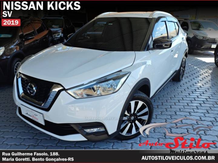 NISSAN - KICKS - 2018/2019 - Branca - R$ 84.900,00
