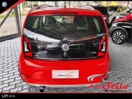 VOLKSWAGEN - UP - 2017/2018 - Vermelha - R$ 66.900,00