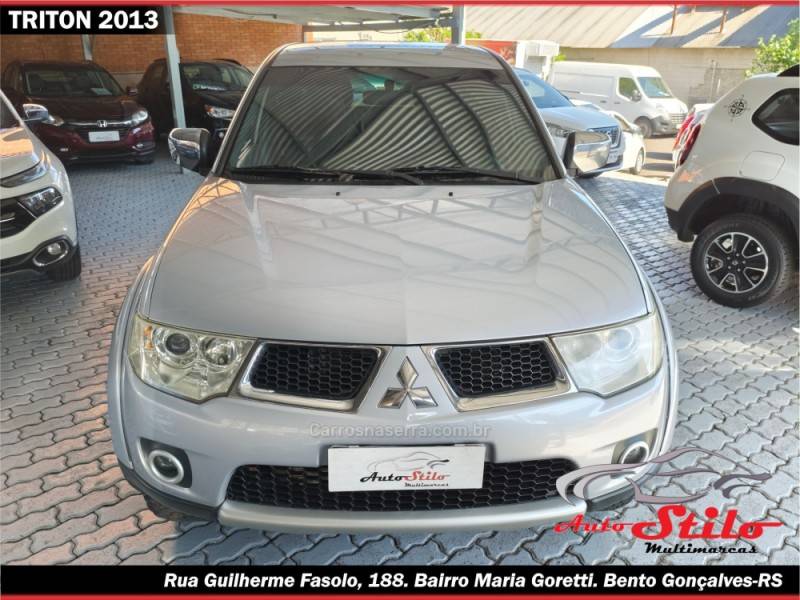 MITSUBISHI - L200 TRITON - 2013/2013 - Prata - R$ 107.900,00