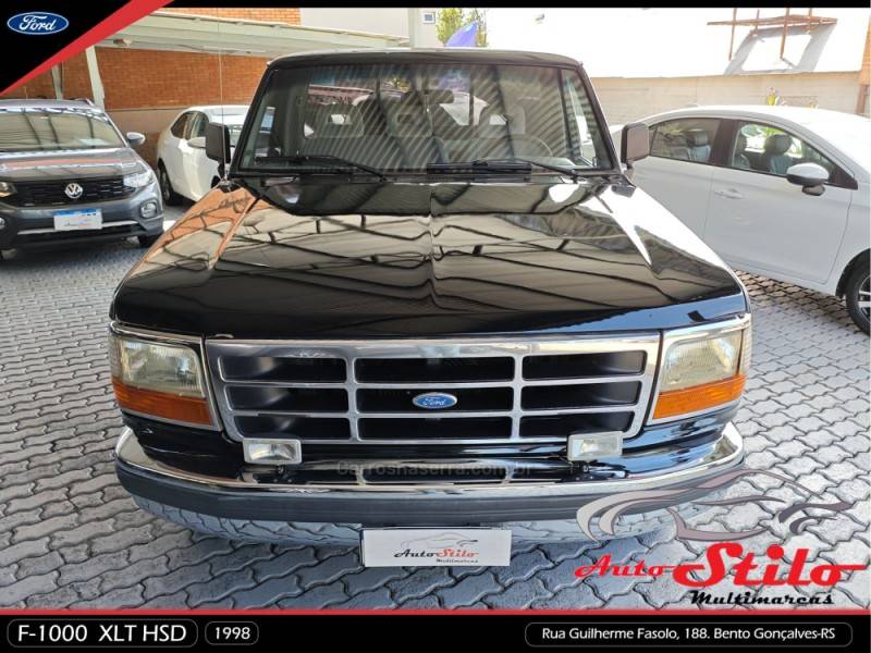 FORD - F-1000 - 1997/1998 - Preta - R$ 109.900,00