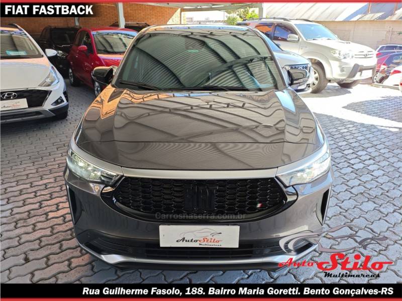FIAT - FASTBACK - 2023/2024 - Cinza - R$ 138.900,00