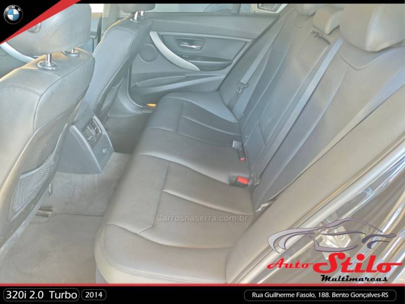 BMW - 320I - 2013/2014 - Preta - R$ 95.500,00