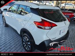 NISSAN - KICKS - 2019/2019 - Branca - R$ 84.900,00