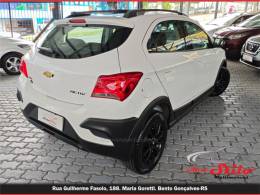CHEVROLET - ONIX - 2019/2019 - Branca - R$ 71.900,00