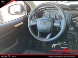 TOYOTA - HILUX - 2023/2023 - Branca - R$ 195.890,00