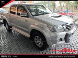 TOYOTA - HILUX - 2013/2013 - Prata - R$ 139.900,00