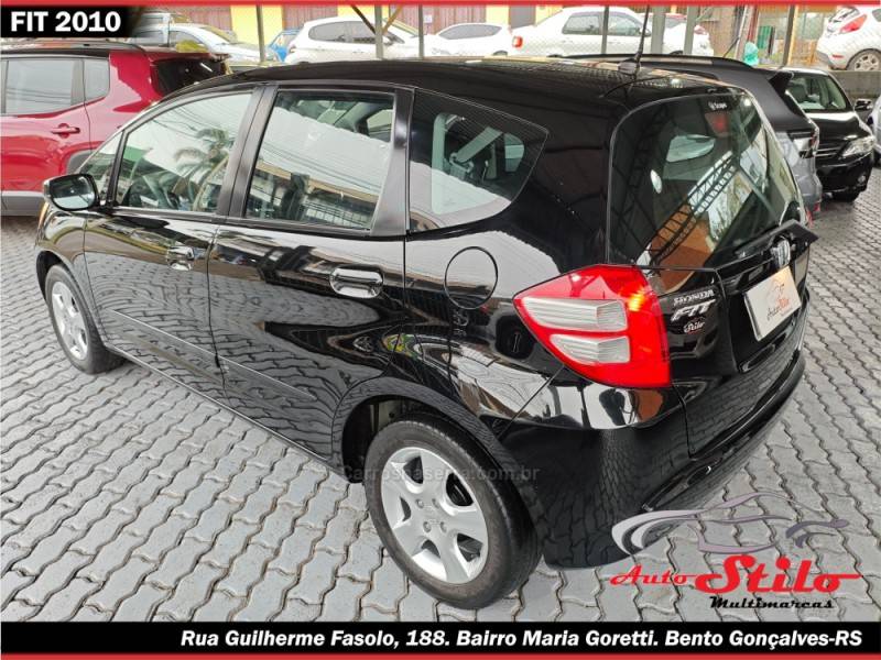 HONDA - FIT - 2010/2010 - Preta - R$ 43.900,00