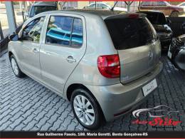VOLKSWAGEN - FOX - 2012/2012 - Dourada - R$ 38.900,00