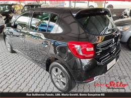 RENAULT - SANDERO - 2018/2019 - Preta - R$ 49.990,00