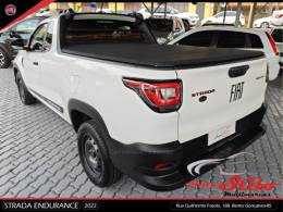 FIAT - STRADA - 2021/2022 - Branca - R$ 74.900,00