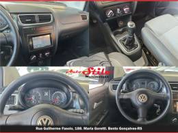 VOLKSWAGEN - SPACEFOX - 2010/2011 - Preta - R$ 38.900,00