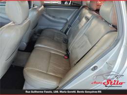 TOYOTA - FIELDER - 2005/2006 - Prata - R$ 42.900,00