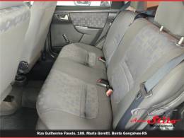 CHEVROLET - PRISMA - 2008/2009 - Preta - R$ 27.900,00