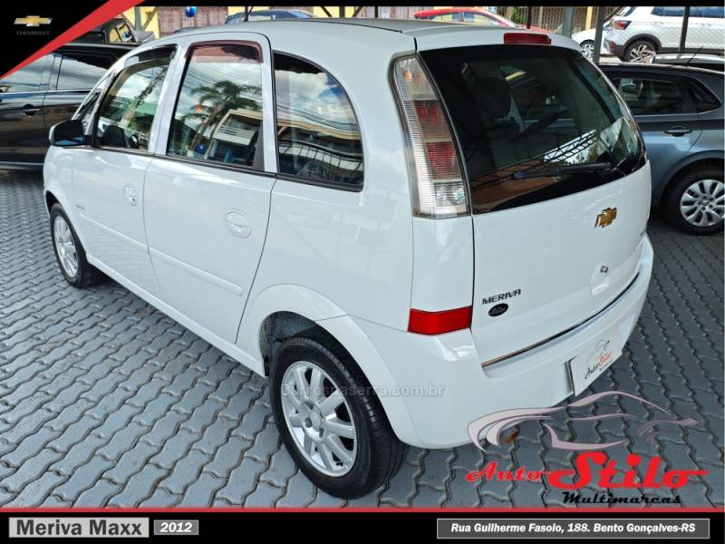 CHEVROLET - MERIVA - 2011/2012 - Branca - R$ 34.900,00