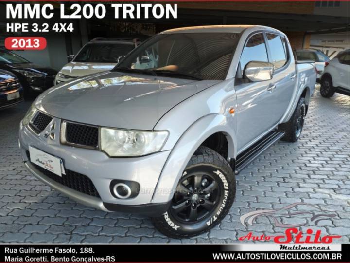 MITSUBISHI - L200 TRITON - 2013/2013 - Prata - R$ 107.900,00