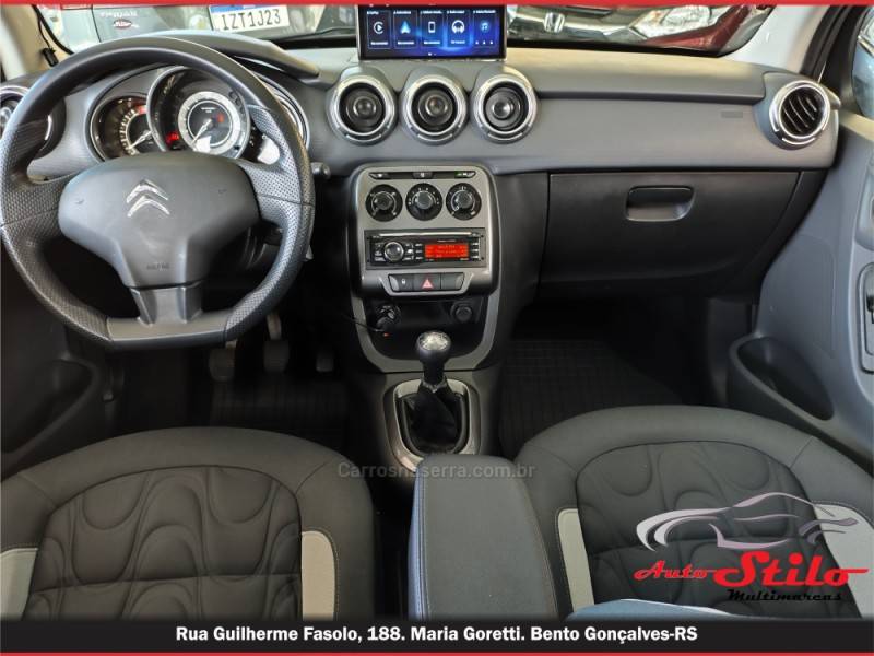 CITROËN - C3 - 2013/2014 - Branca - R$ 42.900,00