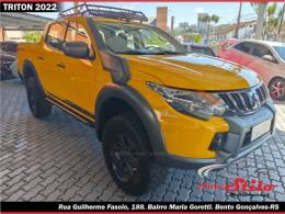 MITSUBISHI - L200 TRITON - 2021/2022 - Amarela - R$ 178.000,00