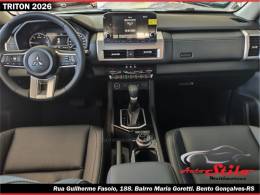 MITSUBISHI - L200 TRITON - 2025/2026 - Branca - R$ 300.000,00