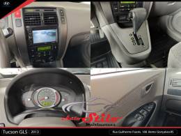 HYUNDAI - TUCSON - 2012/2013 - Preta - R$ 49.900,00