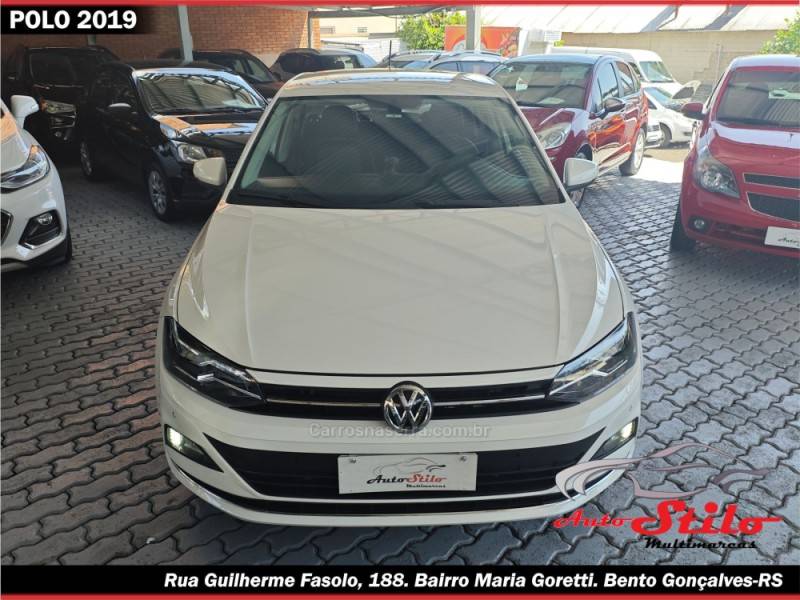 VOLKSWAGEN - POLO - 2018/2019 - Branca - R$ 79.900,00