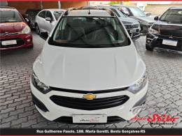 CHEVROLET - ONIX - 2019/2019 - Branca - R$ 71.900,00