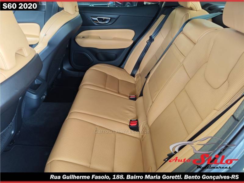 VOLVO - S60 - 2020/2020 - Cinza - R$ 175.900,00