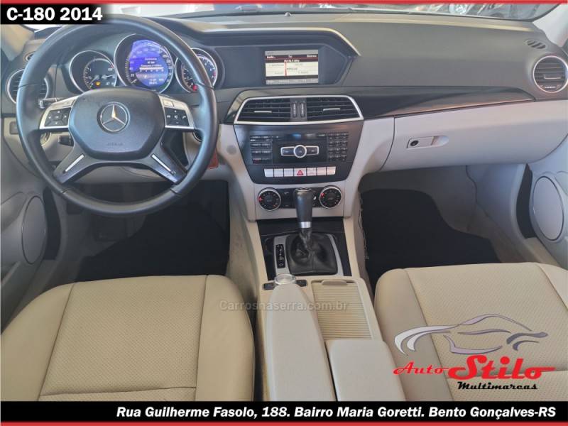 MERCEDES-BENZ - C 180 - 2013/2014 - Prata - R$ 79.900,00