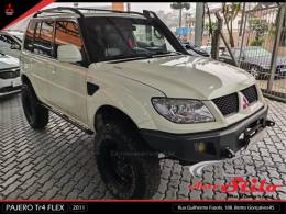 MITSUBISHI - PAJERO TR4 - 2010/2011 - Branca - R$ 64.900,00