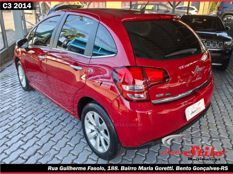 CITROËN - C3 - 2013/2014 - Vermelha - R$ 45.900,00
