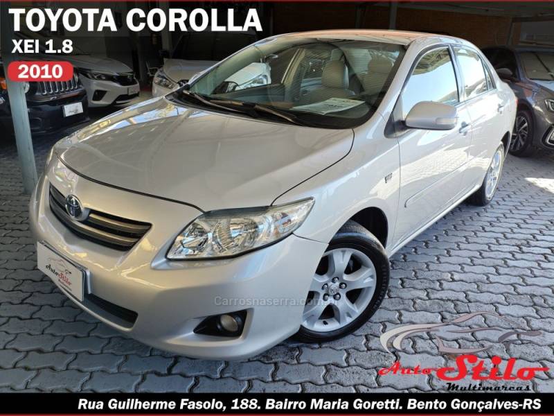 TOYOTA - COROLLA - 2009/2010 - Prata - R$ 59.900,00