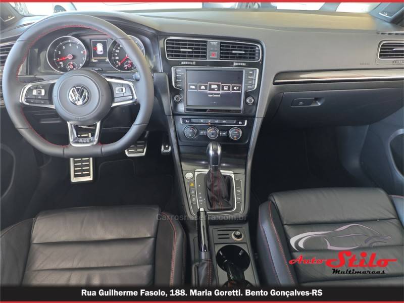 VOLKSWAGEN - GOLF - 2016/2016 - Branca - R$ 154.900,00