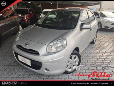 NISSAN - MARCH - 2012/2013 - Prata - R$ 36.900,00