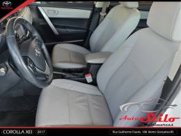 TOYOTA - COROLLA - 2016/2017 - Branca - R$ 95.900,00