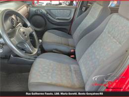 CHEVROLET - CELTA - 2002/2003 - Vermelha - R$ 19.900,00