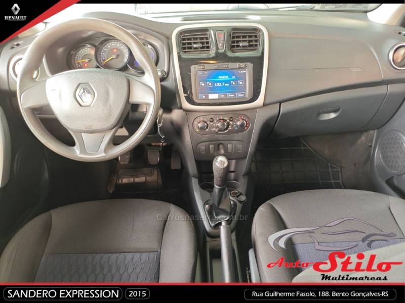 RENAULT - SANDERO - 2014/2015 - Prata - R$ 41.900,00