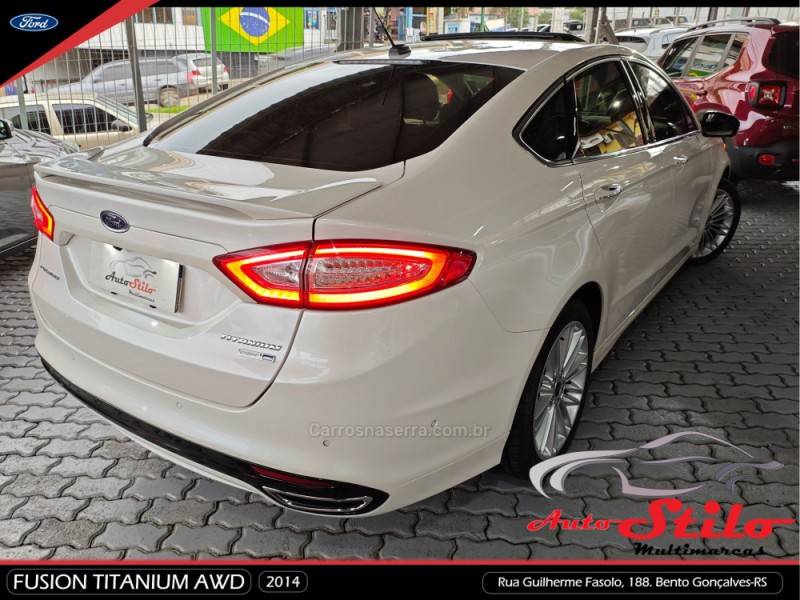 FORD - FUSION - 2014/2014 - Branca - R$ 82.900,00