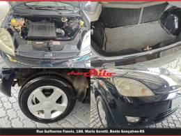 FORD - FIESTA - 2003/2003 - Preta - R$ 21.500,00