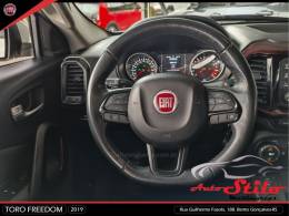 FIAT - TORO - 2018/2019 - Branca - R$ 95.900,00