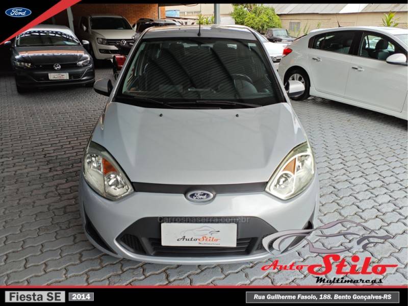 FORD - FIESTA - 2013/2014 - Prata - R$ 37.500,00